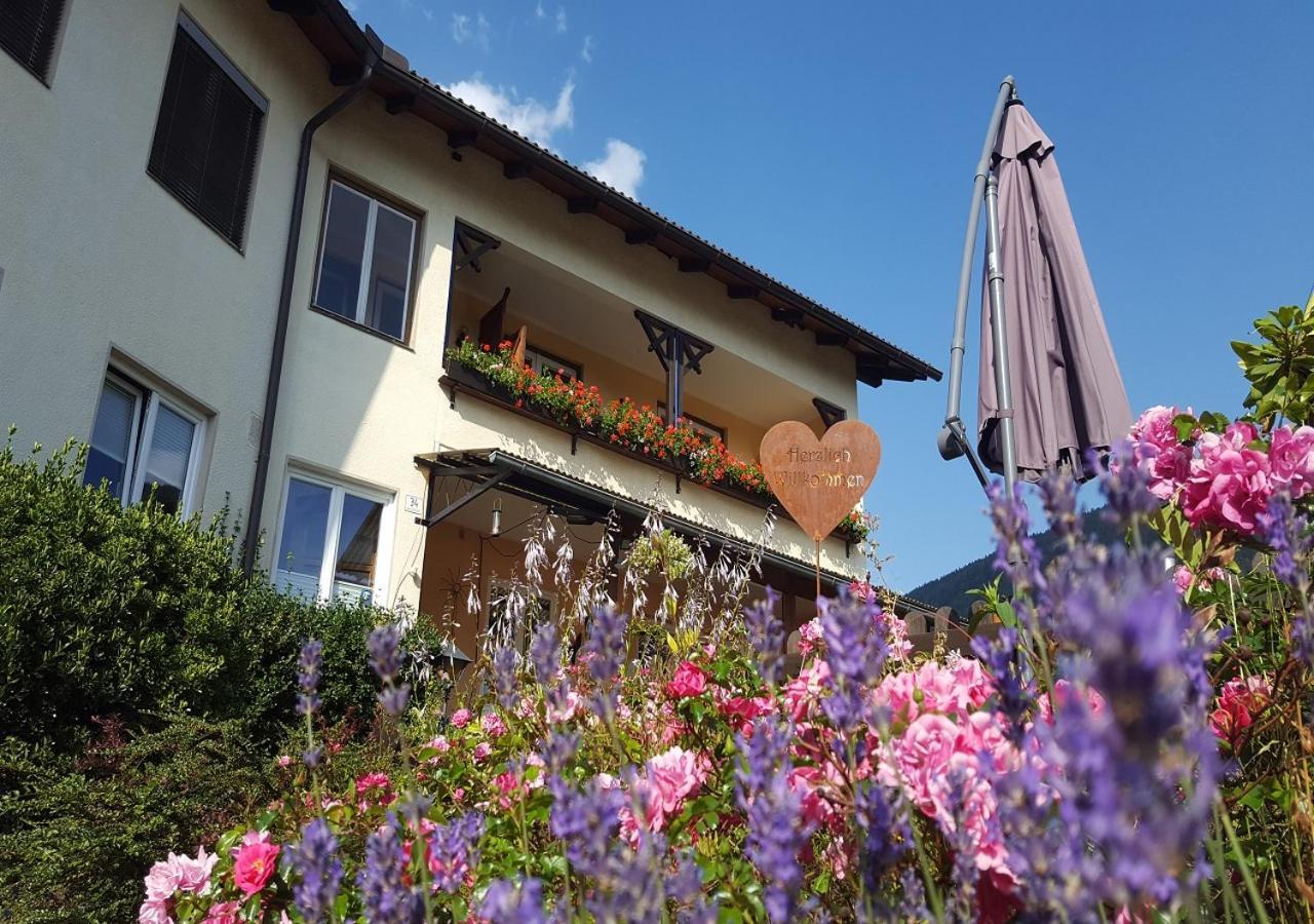 Pension Sonnenheim Rooms&Apartments Gmund in Karnten Exterior photo